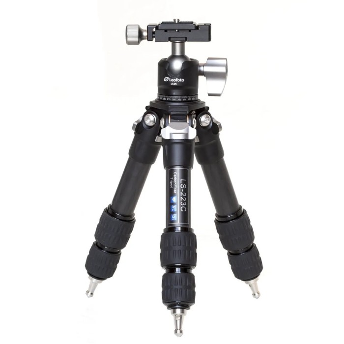 LEOFOTO LS223+LH25 TRÍPODE SOBRE MESA LEOFOTO LS223+LH25 TRÍPODE SOBRE MESA
