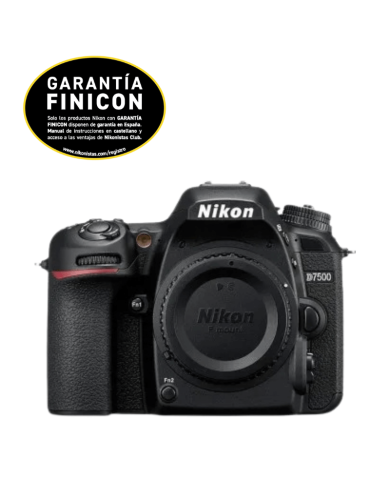 NIKON D7500