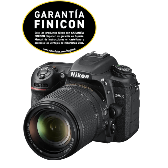 NIKON D7500 + 18-140mm G VR