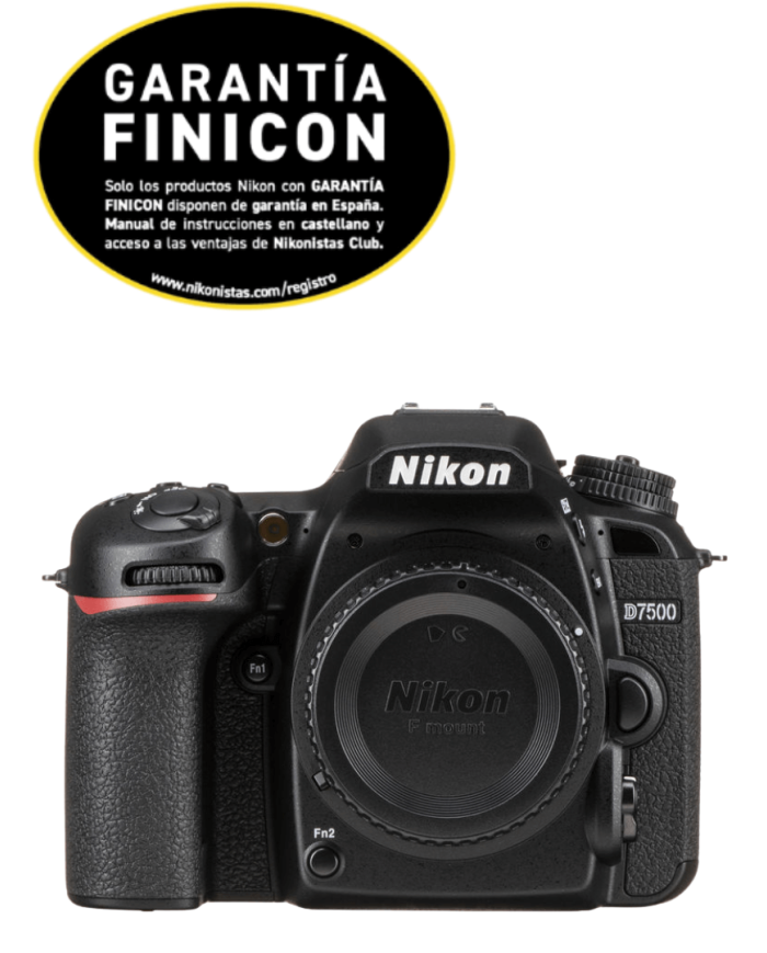 NIKON D7500