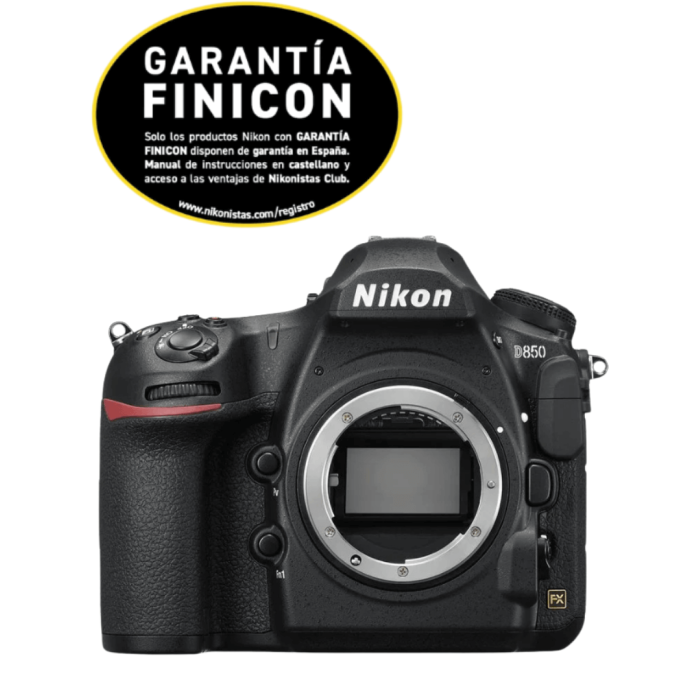 NIKON D850