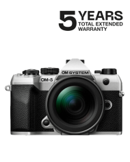 OM SYSTEM OM-5 MARK II CÁMARA MIRRORLESS CON 12-45 MM F/4 (PLATA)