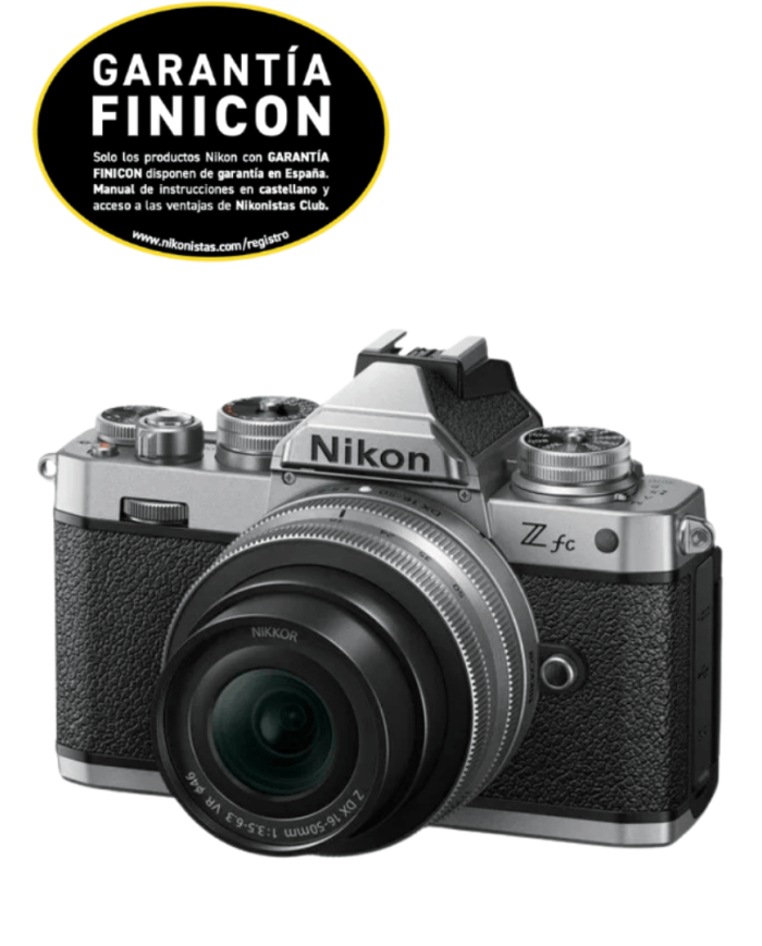 NIKON Z FC + 16-50MM F3.5-5.6 DX VR CÁMARA MIRRORLESS (PLATA)