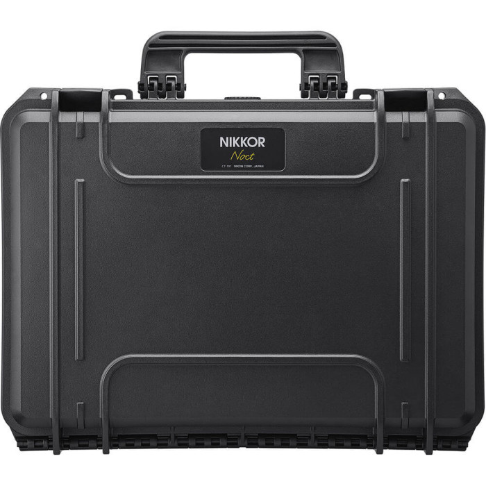 Nikon NIKKOR Z 58mm f/0.95 S Noct en su estuche rígido de transporte incluido, con protección moldeada a medida