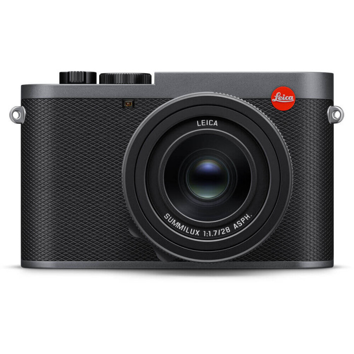 Leica Q3 Metal Grey vista frontal con lente Summilux 28mm f/1,7 ASPH fija y cuerpo de aleación de magnesio sellado IP52