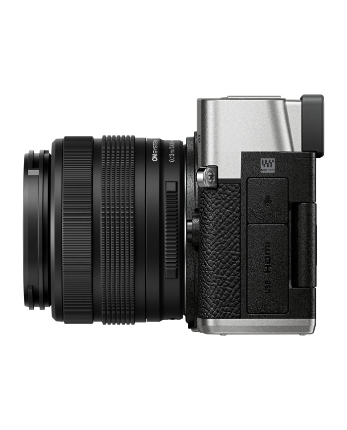 Perfil del kit OM SYSTEM PEN en plata con el objetivo zoom M.Zuiko 14-42mm III acoplado