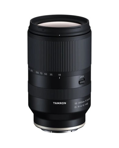 TAMRON 18-300mm f3.5-5.6 Di III-A VC VXD SONY E