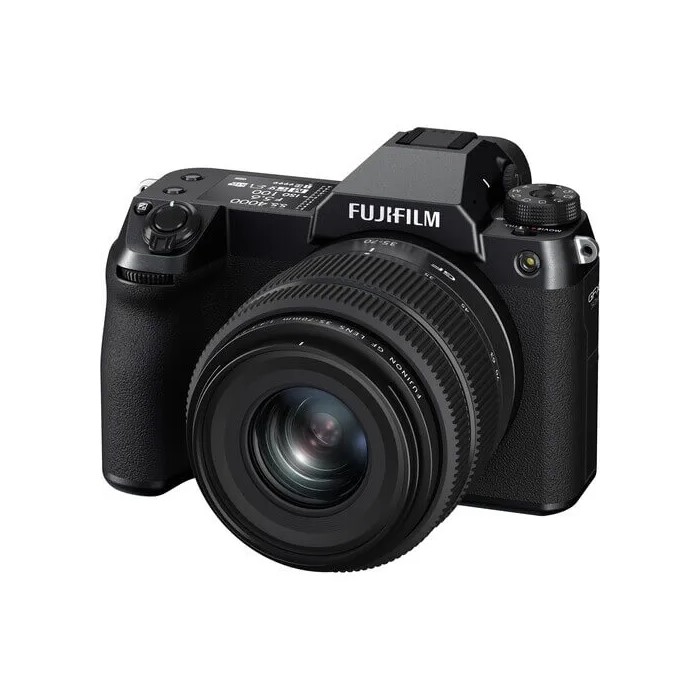 FUJIFILM GFX 50S II + GF 35-70mm FUJIFILM GFX 50S II + GF 35-70mm