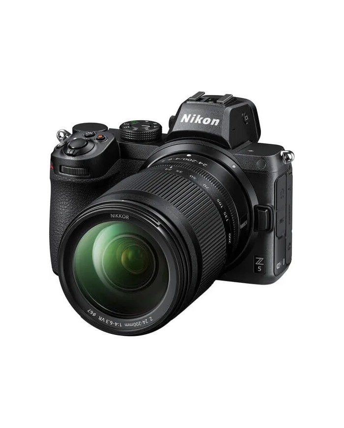 NIKON Z5 + 24-200mm